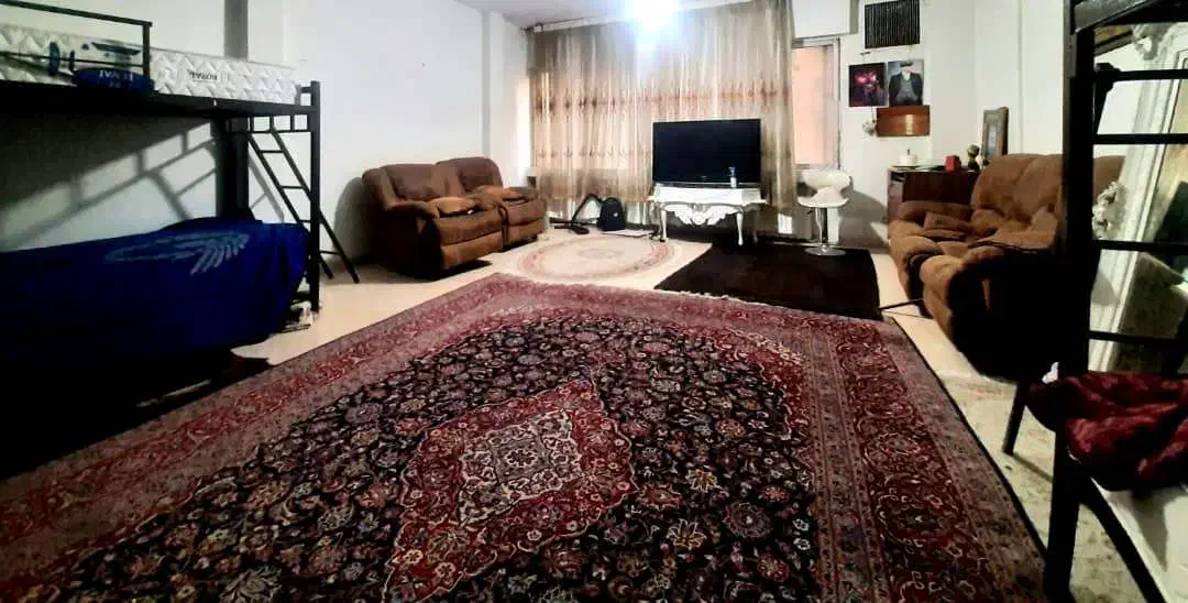 استخدام نیروی کارساده و ماهر ابمیوه بستنی|استخدام خدمات فروشگاه و رستوران|تهران, میدان ولیعصر|دیوار