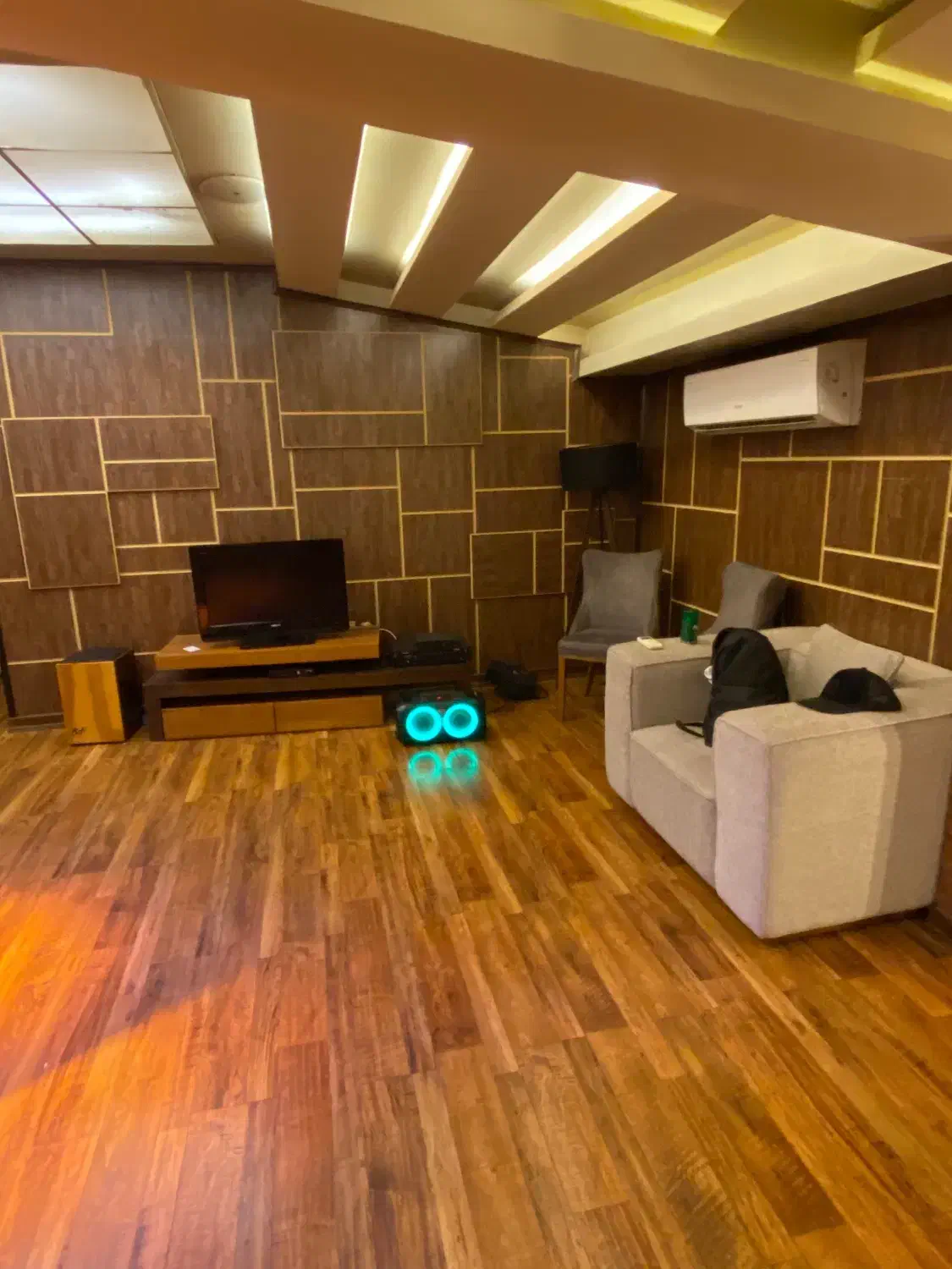 اجاره کوتاه مدت|اجارهٔ کوتاهمدت آپارتمان و سوئیت|قائمشهر, |دیوار