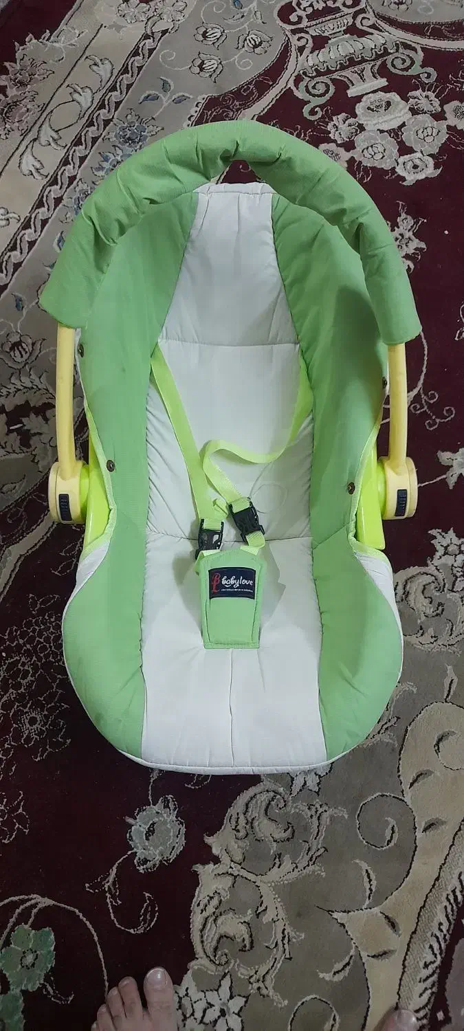 کریر نوزاد|کالسکه و لوازم جانبی|قم, چهل درخت‎|دیوار