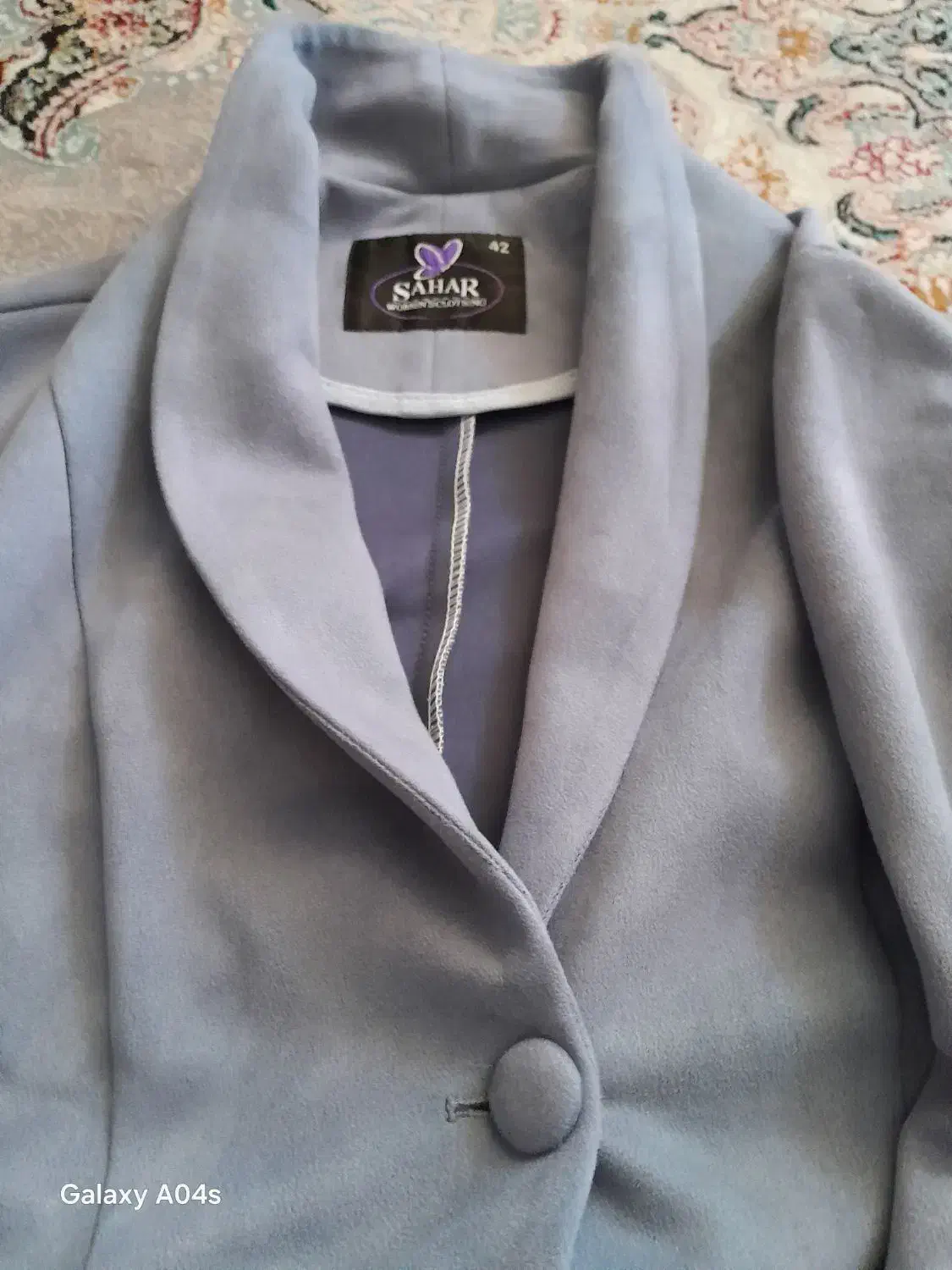 عروسک مانتو|لباس|رباط‌کریم, الارد|دیوار