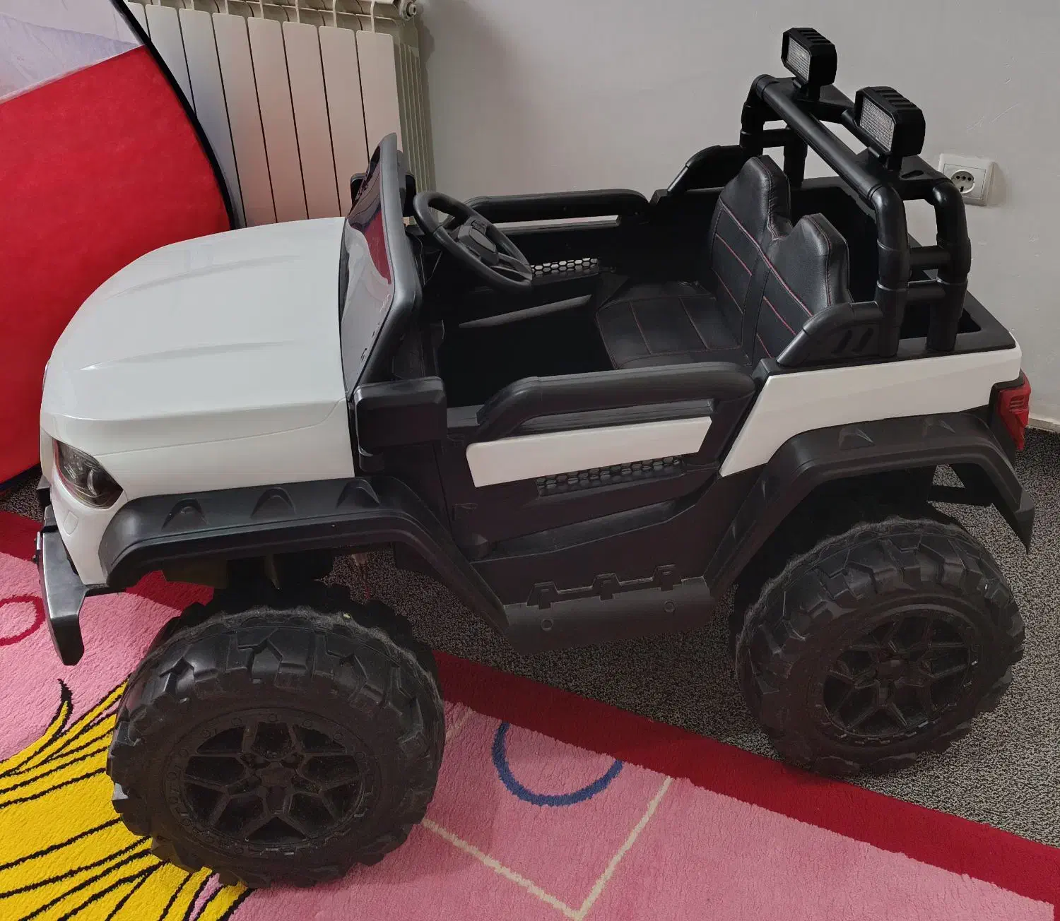 ماشین شارژی|اسباببازی بچه|ایلام, |دیوار