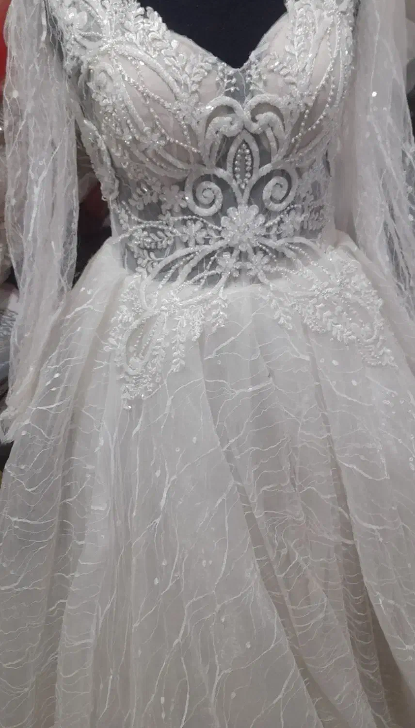 فروش چندتا لباس عروس رنگی و سفید با قیمت مناسب|لباس|تایباد, |دیوار