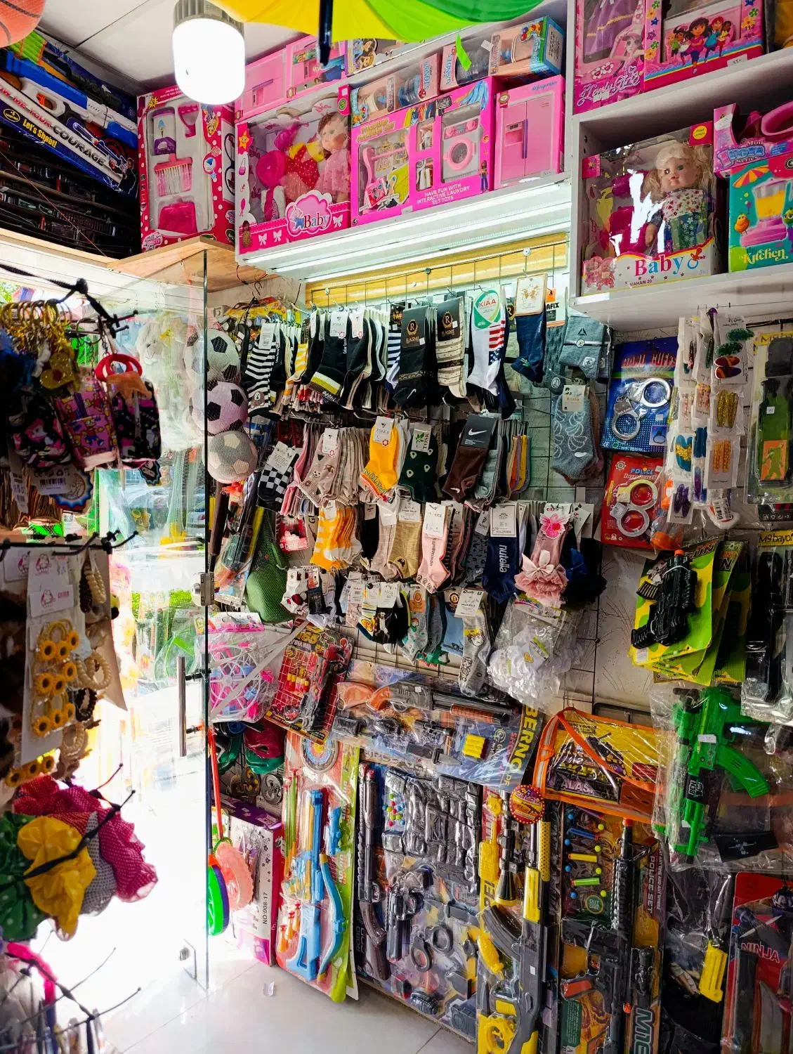 فروشنده مغازه خرازی|استخدام بازاریابی و فروش|بجنورد, |دیوار