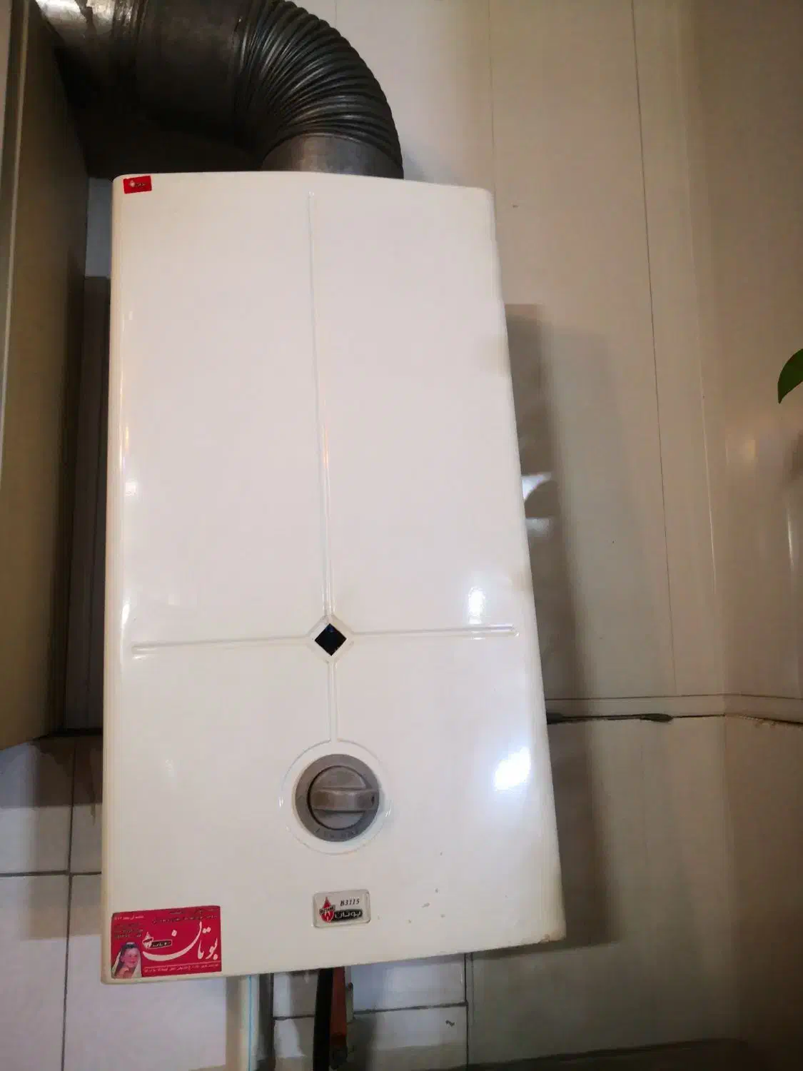 آبگرمکن دیواری بوتان 3115|آبگرمکن، پکیج، شوفاژ|تهران, تهرانسر غربی|دیوار