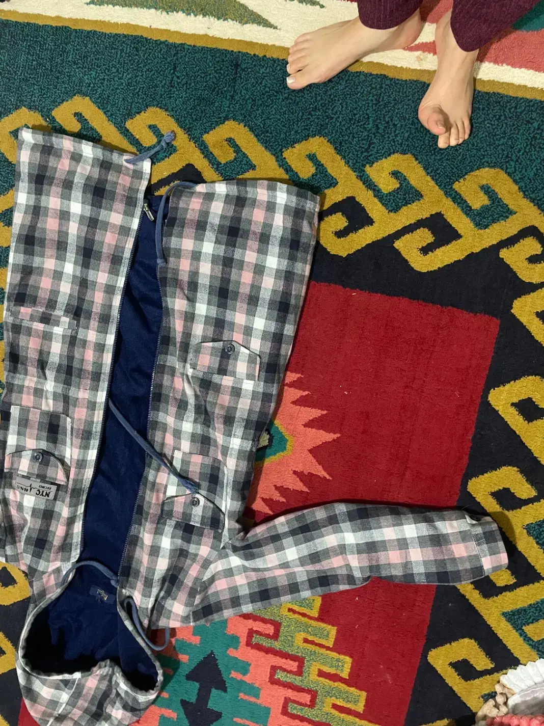 پالتو|لباس|کرمانشاه, |دیوار