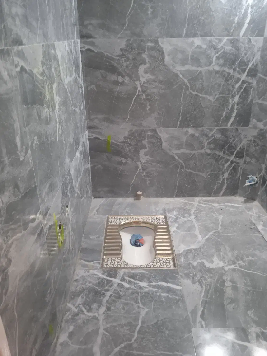 نصب انواع کاشی وسرامیک|خدمات پیشه و مهارت|طرقبه, |دیوار