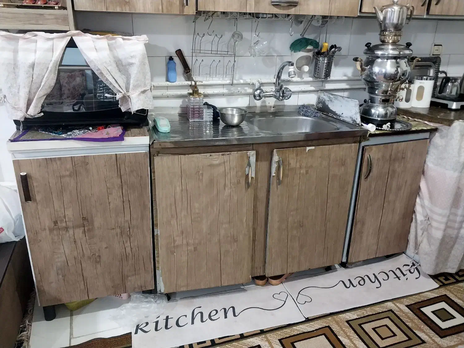 نظم دهنده وگاز بقیه دوتا تکی زیر سماوری وآبچکان و|آبچکان و نظمدهنده ظروف|کرمانشاه, |دیوار