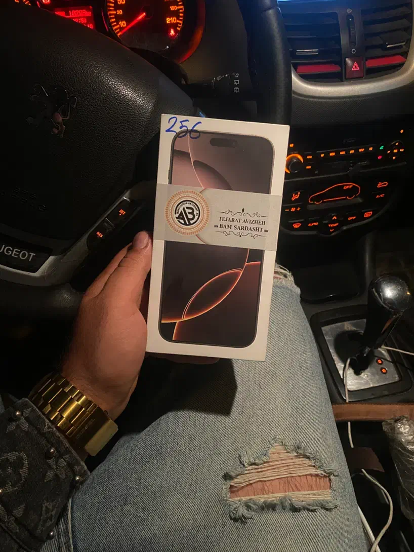 Iphone 16 Pro Max Desert ZA/A گارانتی آکبند معاوضه|موبایل|تهران, اکباتان|دیوار