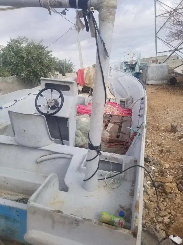 جلد قایق ۲۷ فوت|قایق و سایر وسایل نقلیه|قشم, |دیوار