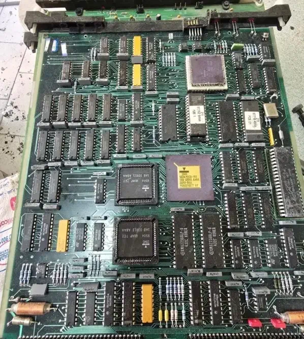 انواع برد موبایل و کامپیوتر و ....|لوازم جانبی موبایل و تبلت|بروجرد, |دیوار