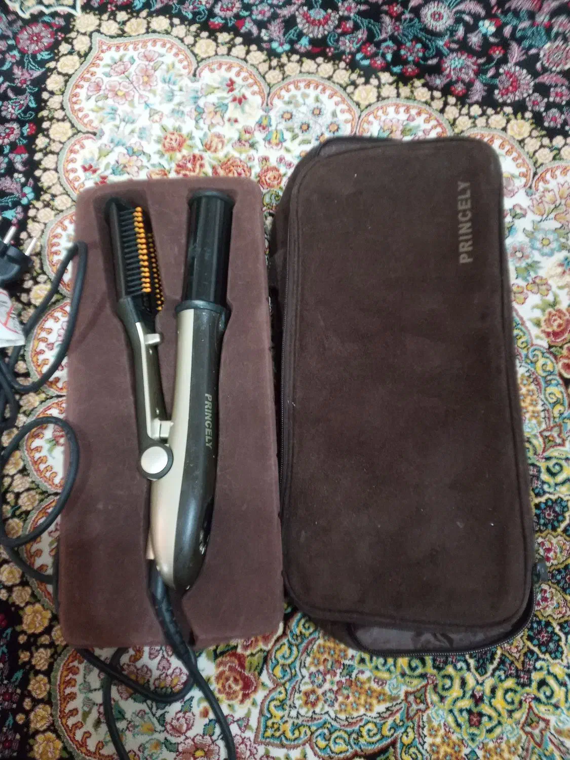 اتومو|آرایشی، بهداشتی، درمانی|تالش, هشتپر|دیوار