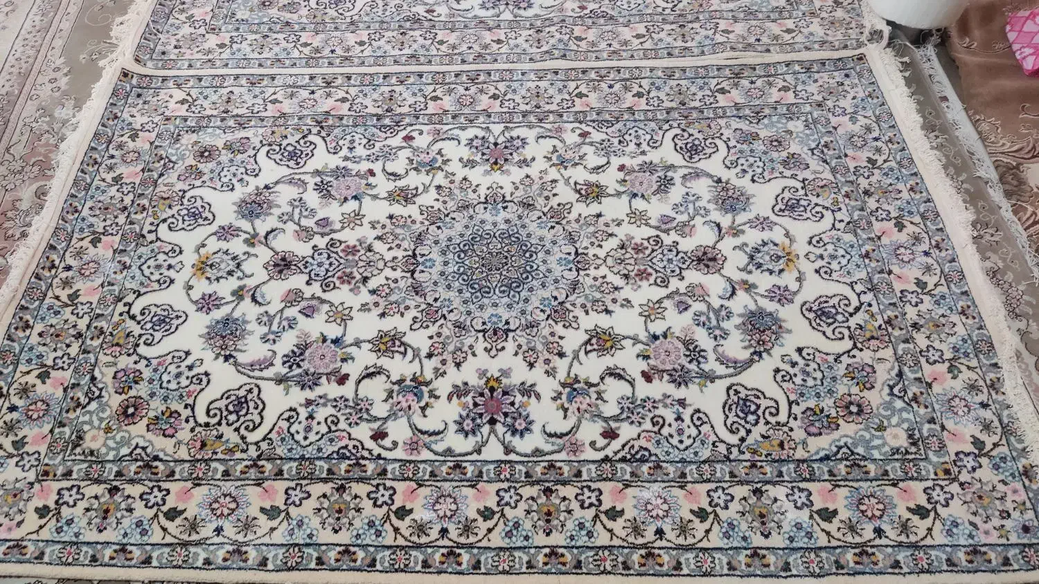 فرش دستباف نایینی|فرش|اصفهان, بهارستان|دیوار
