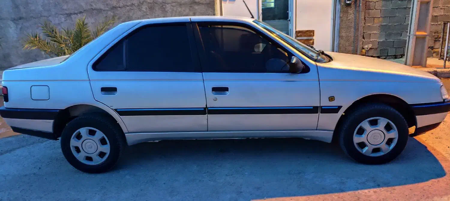 پژو۴۰۵|خودرو سواری و وانت|کازرون, |دیوار