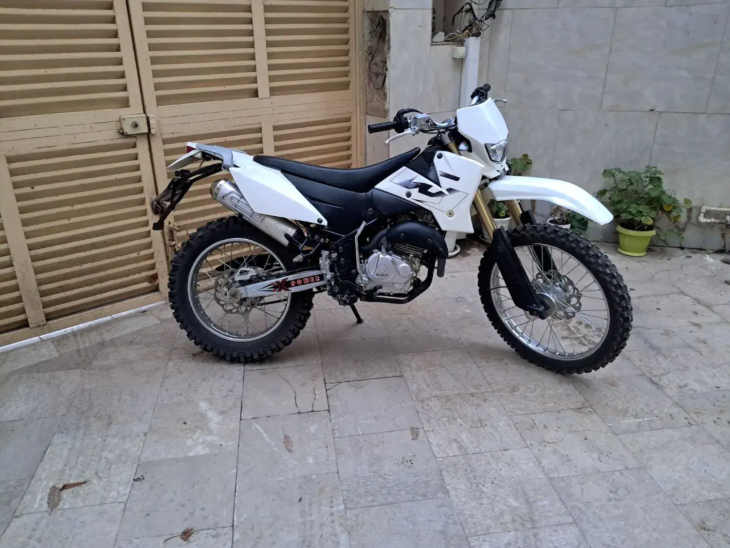 تریل بهرو ۲۰۰|موتورسیکلت|علی‌آباد کتول, |دیوار