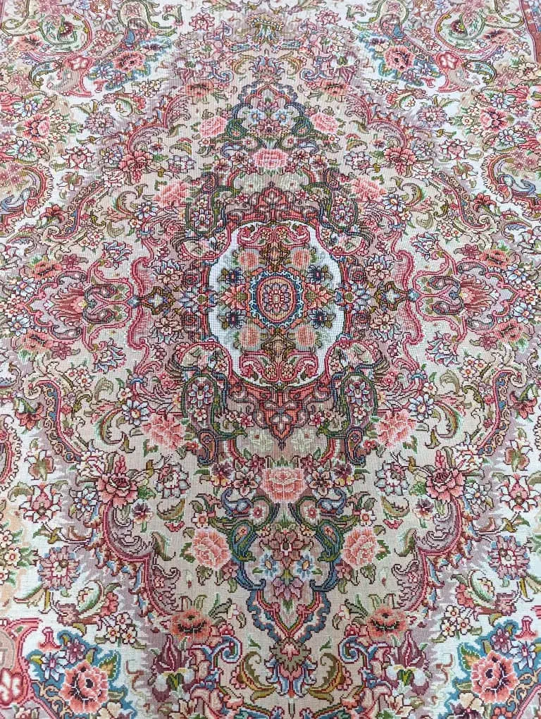 فرش۶متری رج۳۰طرح سالاری چله نخ حاشیه مرینوس|فرش|تبریز, |دیوار