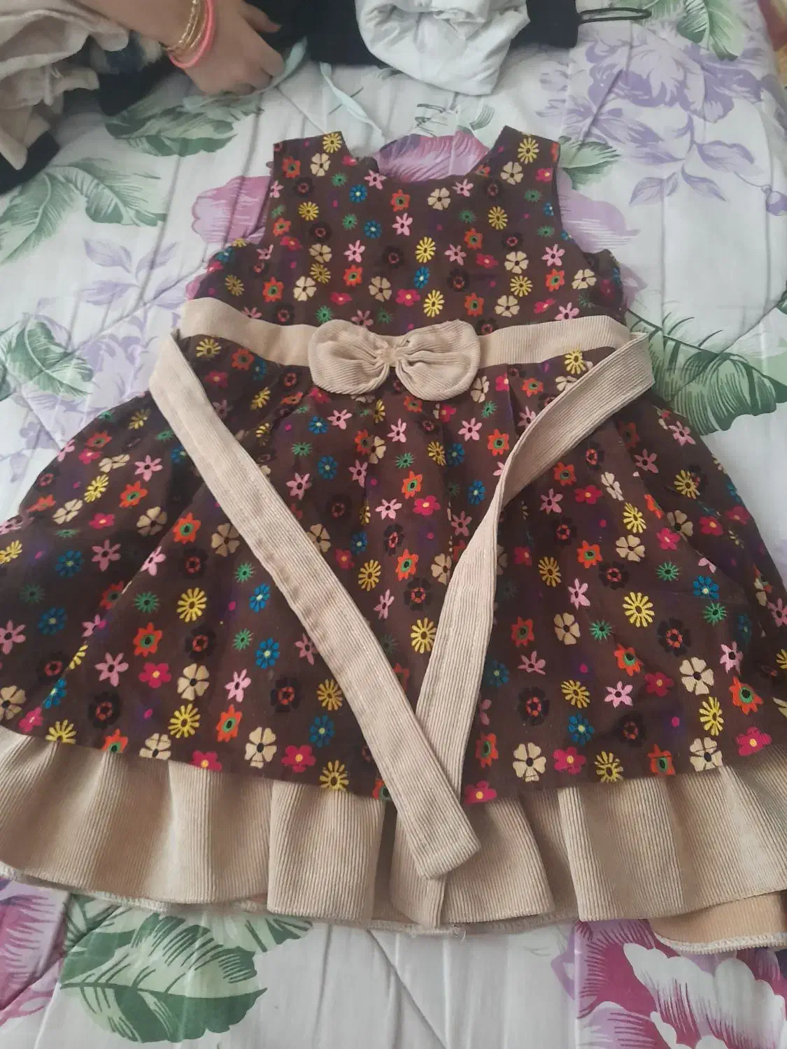 لباس|کفش و لباس بچه|رشت, حمیدیان|دیوار