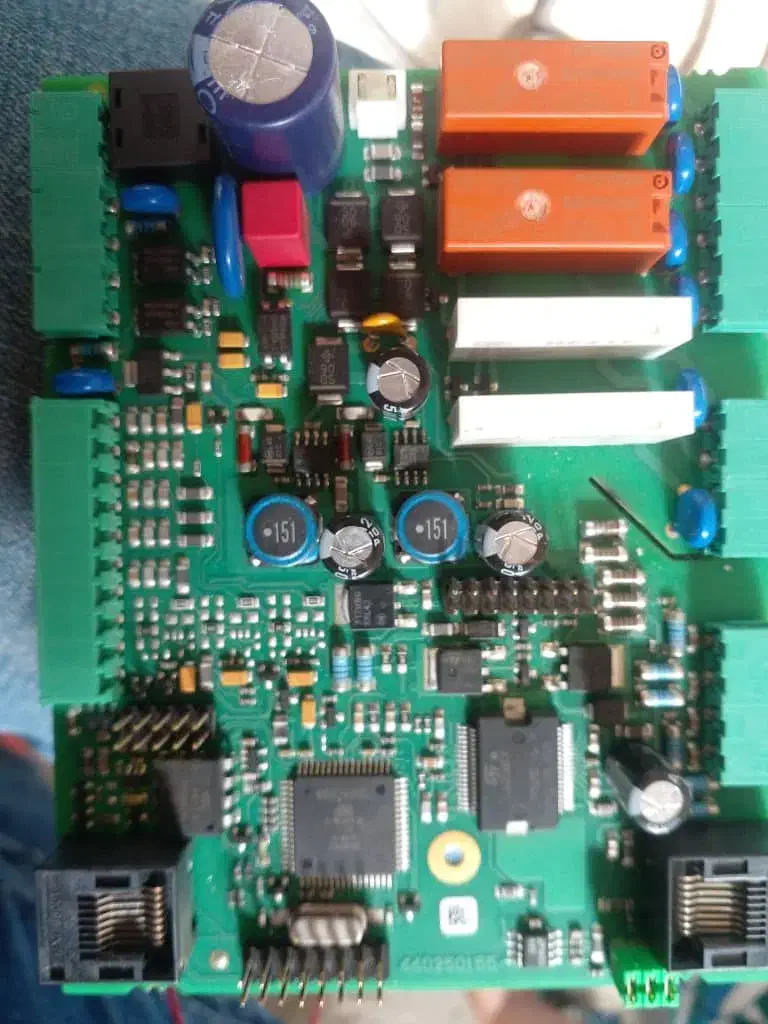 برق کار صنعتی و تعمیر برد الکترونیکی|خدمات پیشه و مهارت|بندر کنگان, |دیوار