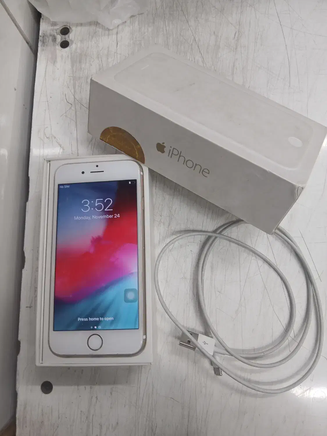 آیفون ۶ حافظه ۶۴گیک(پلمپ)|موبایل|تهران, افسریه شمالی|دیوار