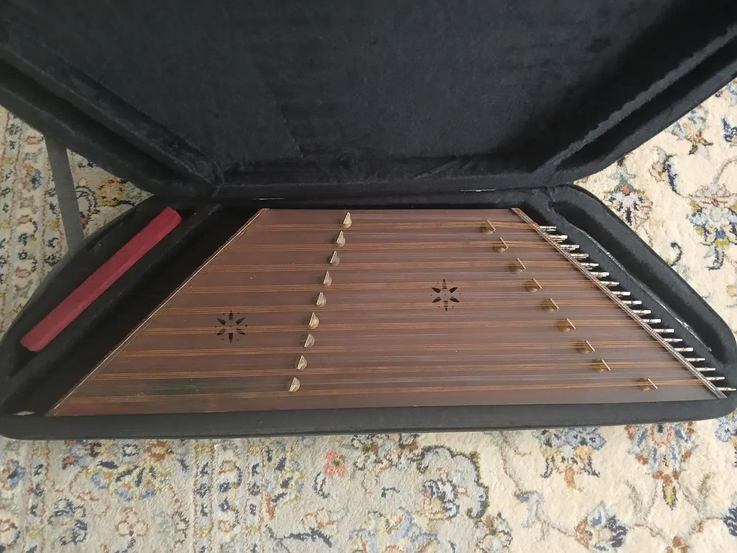 سنتور نو|سازهای سنتی|کاشان, زیارتی|دیوار