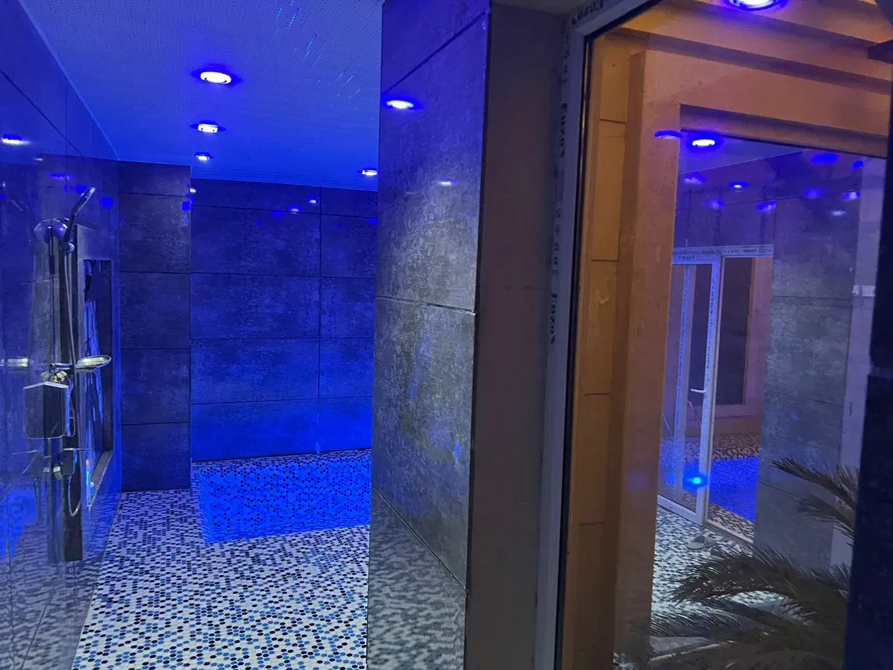 اجاره واحد و‌ ویلا در غرب|اجارهٔ کوتاه‌مدت ویلا و باغ|تهران, تهرانپارس جنوبی|دیوار