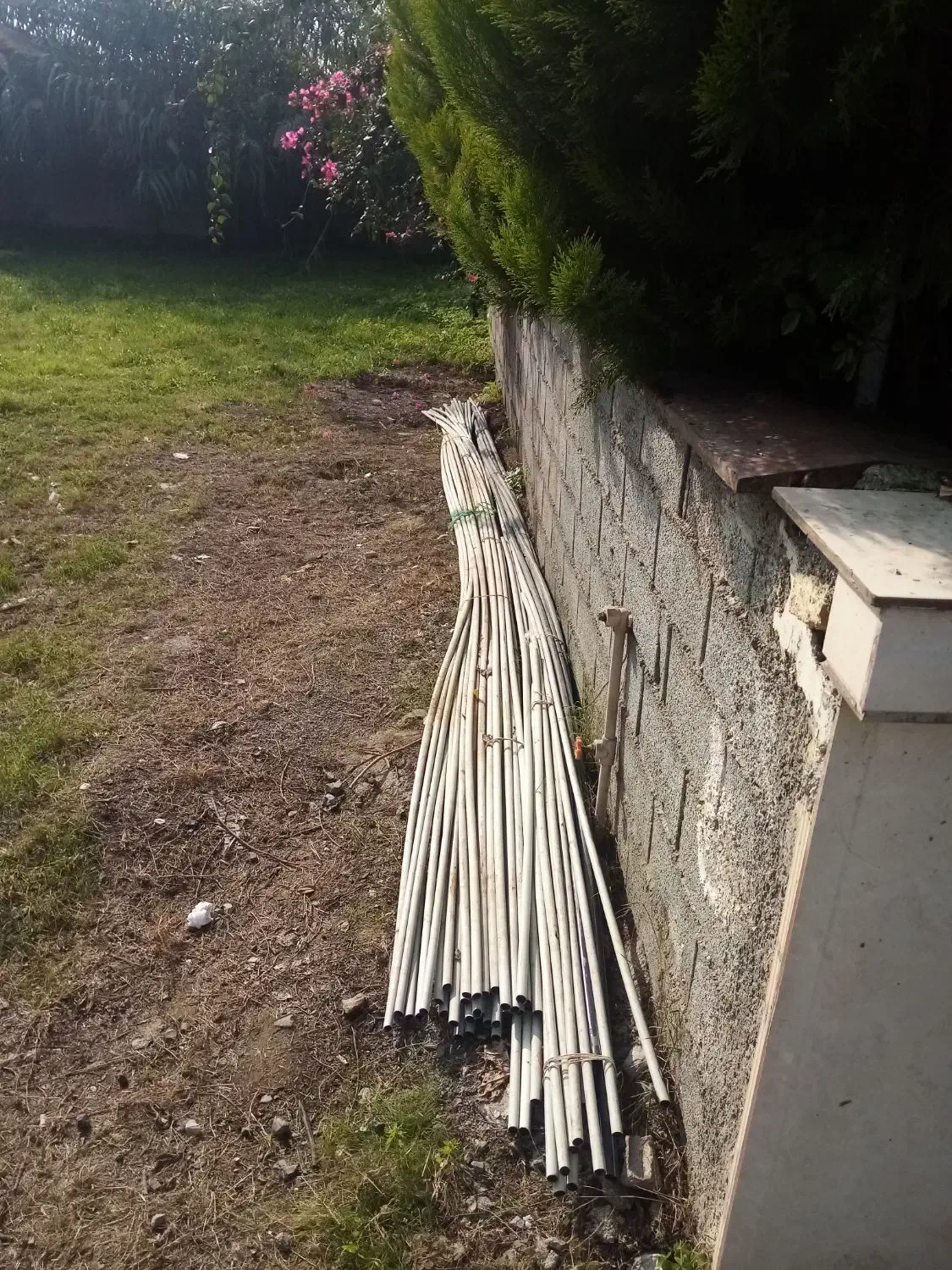 لوله برق  50 عدد با چند تادونه مشکی|مصالح و تجهیزات ساختمان|آمل, |دیوار