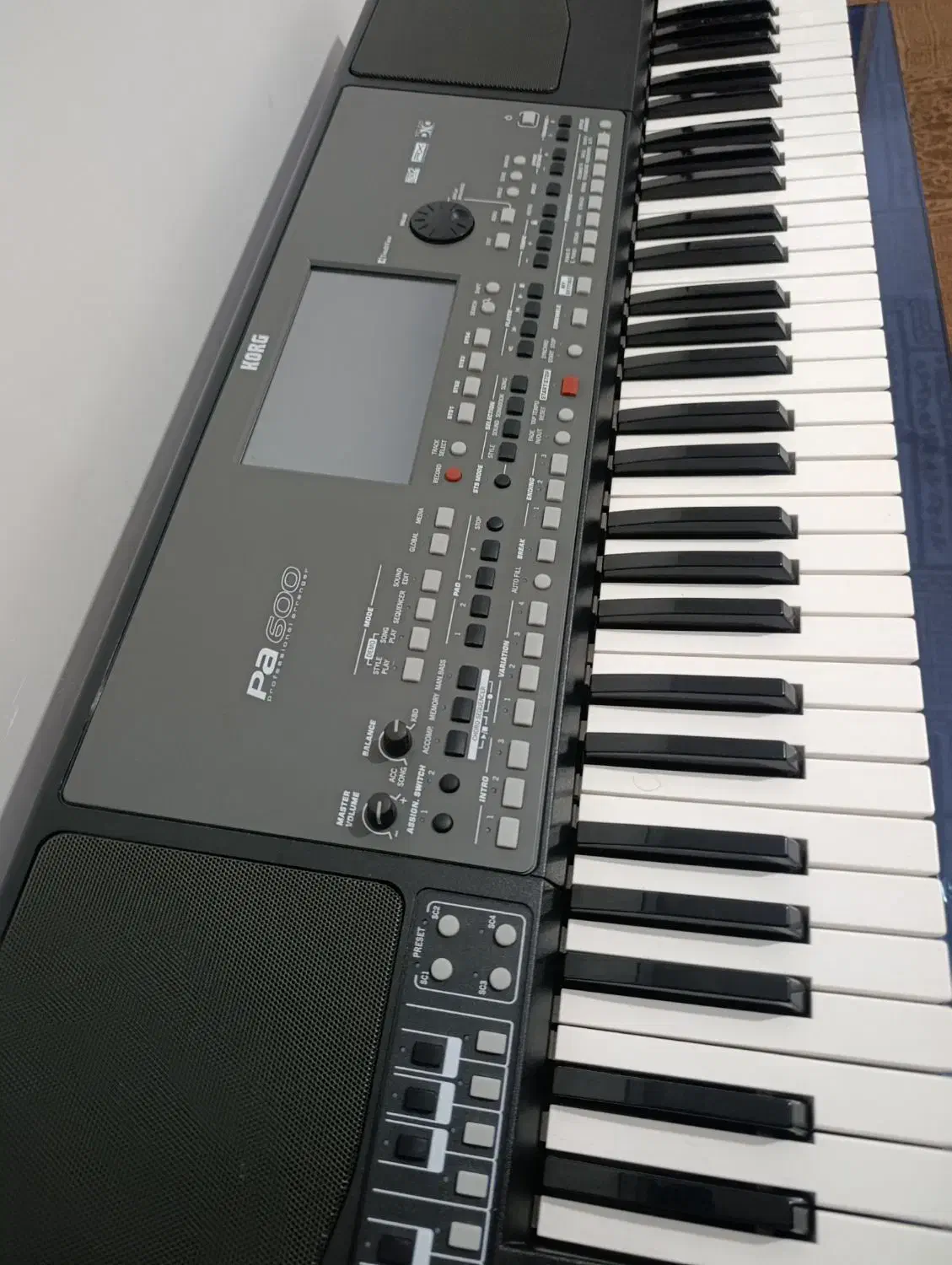 korg pa600|پیانو، کیبورد، آکاردئون|داراب, |دیوار