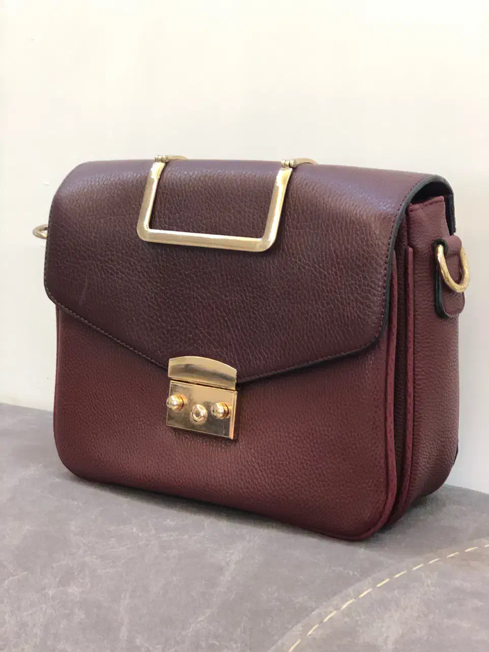 کیف چرم بونتی|کیف، کفش، کمربند|لاهیجان, کوی زمانی|دیوار