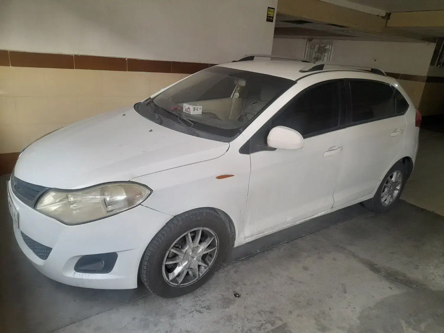 ام وی ام ۳۱۵ بی رنگ|خودرو سواری و وانت|اندیشه, اندیشه فاز ۳|دیوار