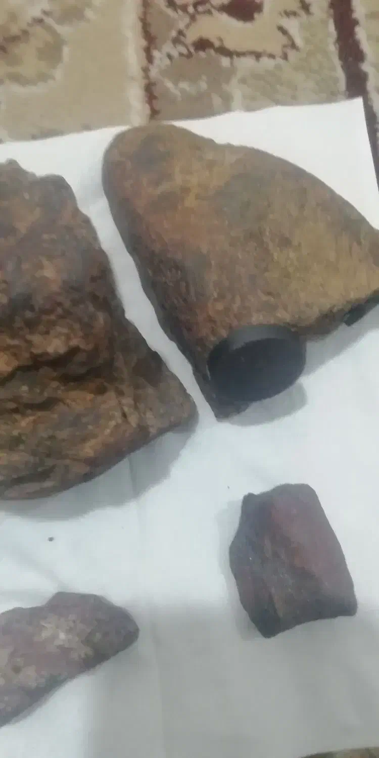 شهاب سنگ|کلکسیون اشیاء عتیقه|سنندج, |دیوار