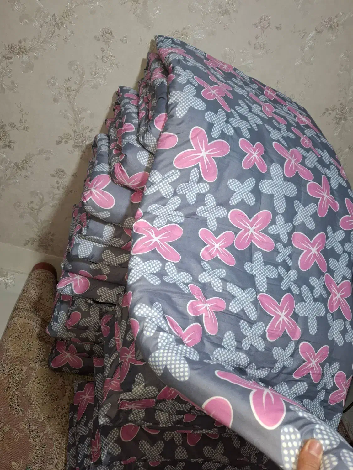 تشک دست ساز طبی پشم گوسفند|رختخواب، بالش، پتو|شاهین‌شهر, شهرک گلدیس|دیوار