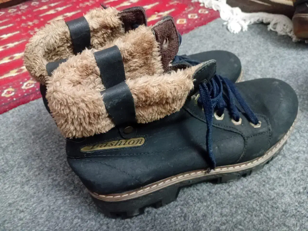 همگی سالم در حد نو فقط  ۱۸۰ت ومان|لوازم جانبی موبایل و تبلت|کرج, حصارک بالا|دیوار