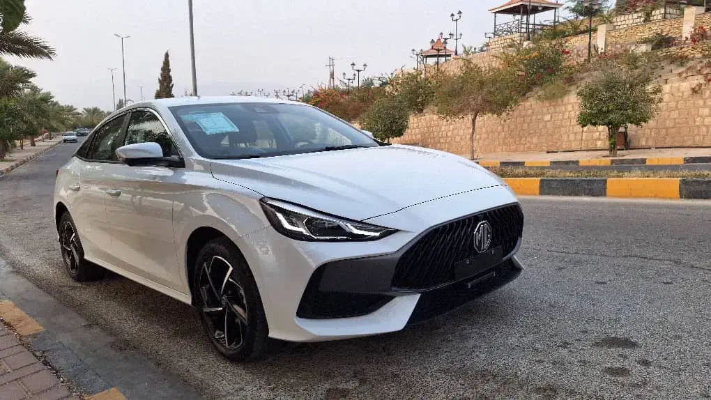 ام جی تی ۲۰۲۴|خودرو سواری و وانت|شیراز, دروازه اصفهان|دیوار