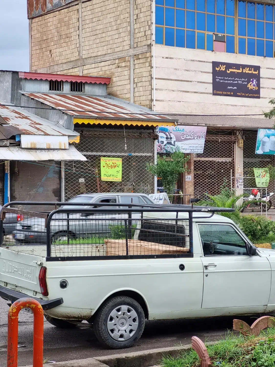 فروش یک باب مغازه همراه با انباری درنصیرمحله شفت|فروش مغازه و غرفه|احمدسرگوراب, |دیوار