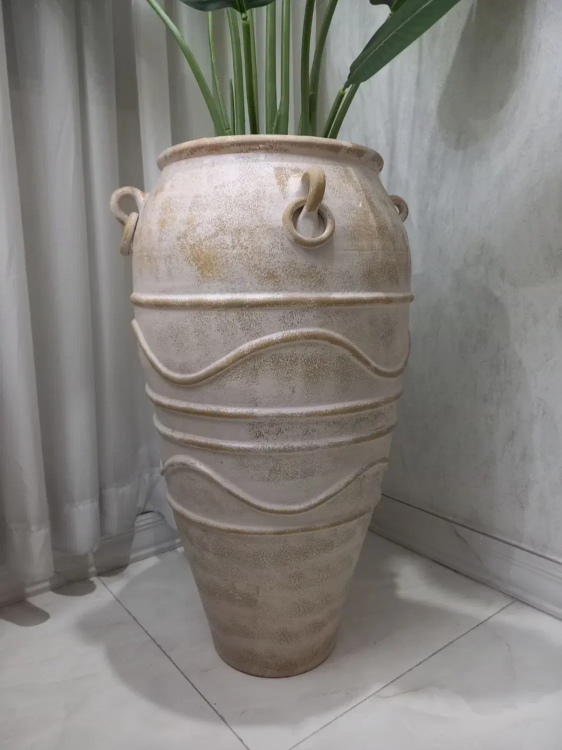 یک عدد گلدان سفالی ۹۰ سانتی متری|صنایع دستی و سایر لوازم تزئینی|فردیس, شهرک راه آهن|دیوار