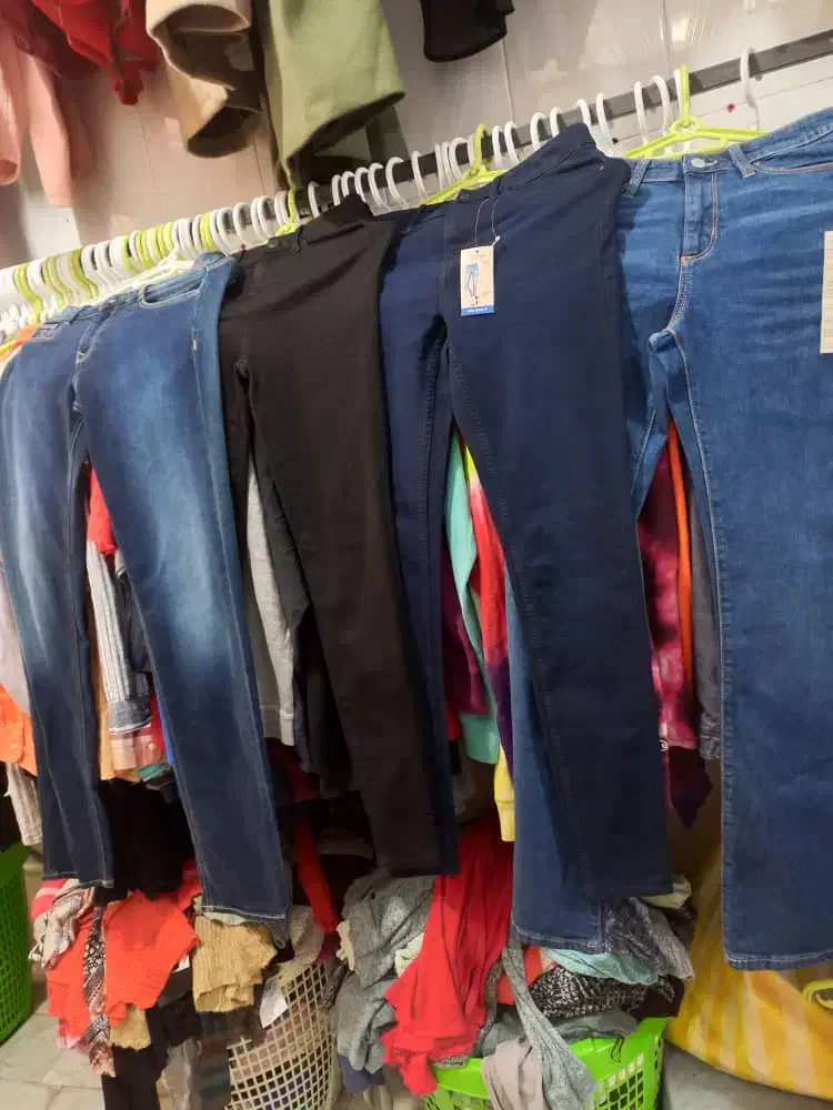 شوار جین (لی)|لباس|مراغه, |دیوار