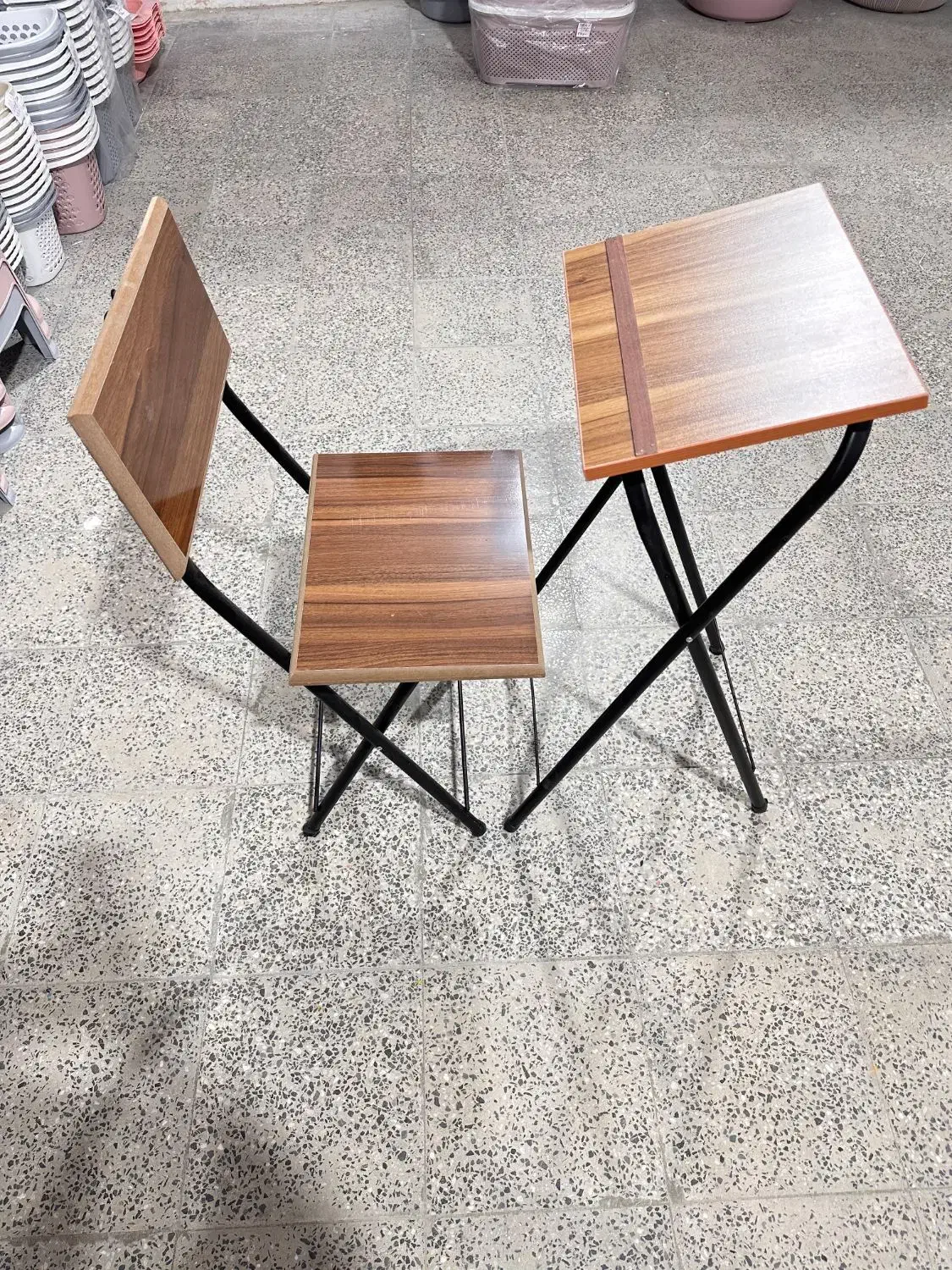 میز و صندلی نماز|صندلی و نیمکت|اصفهان, فجر|دیوار