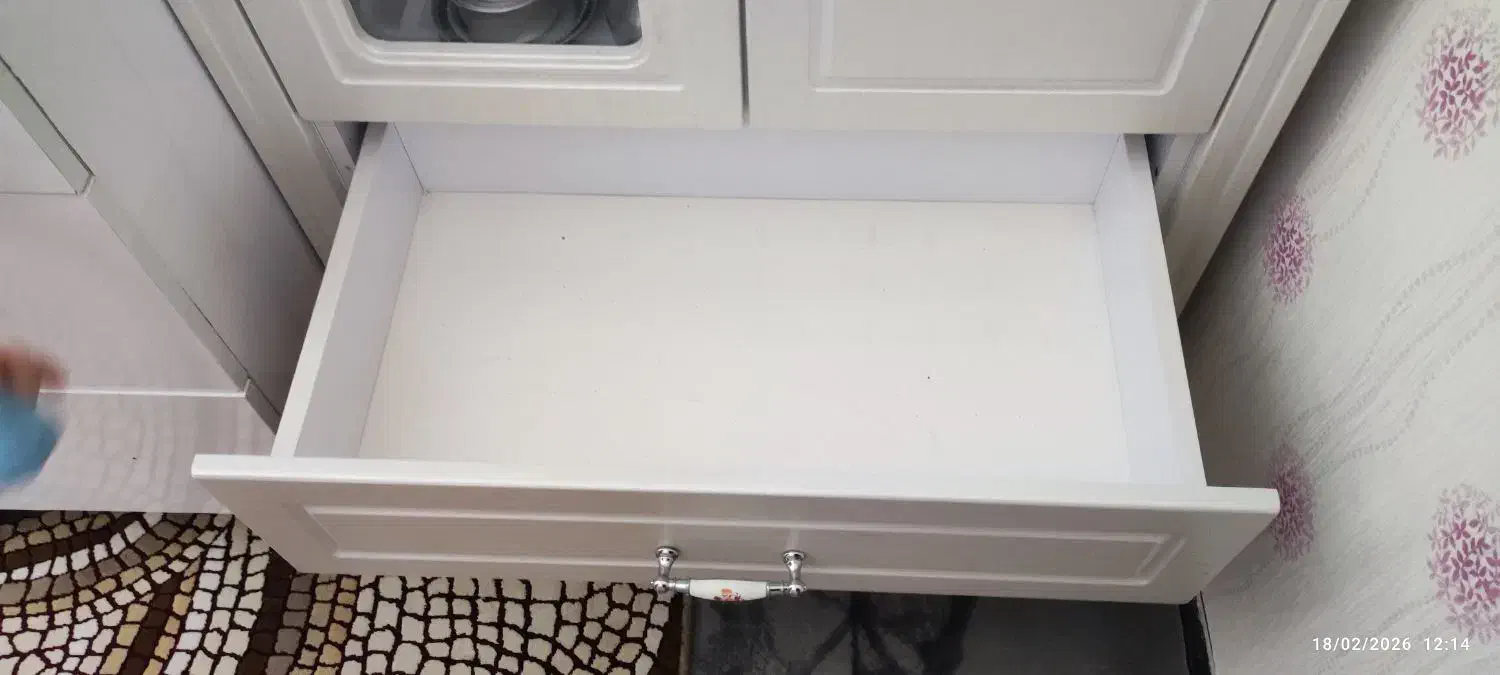 کمد بچه|جاکفشی، کمد، دراور|گلبهار, شهر جدید گلبهار|دیوار