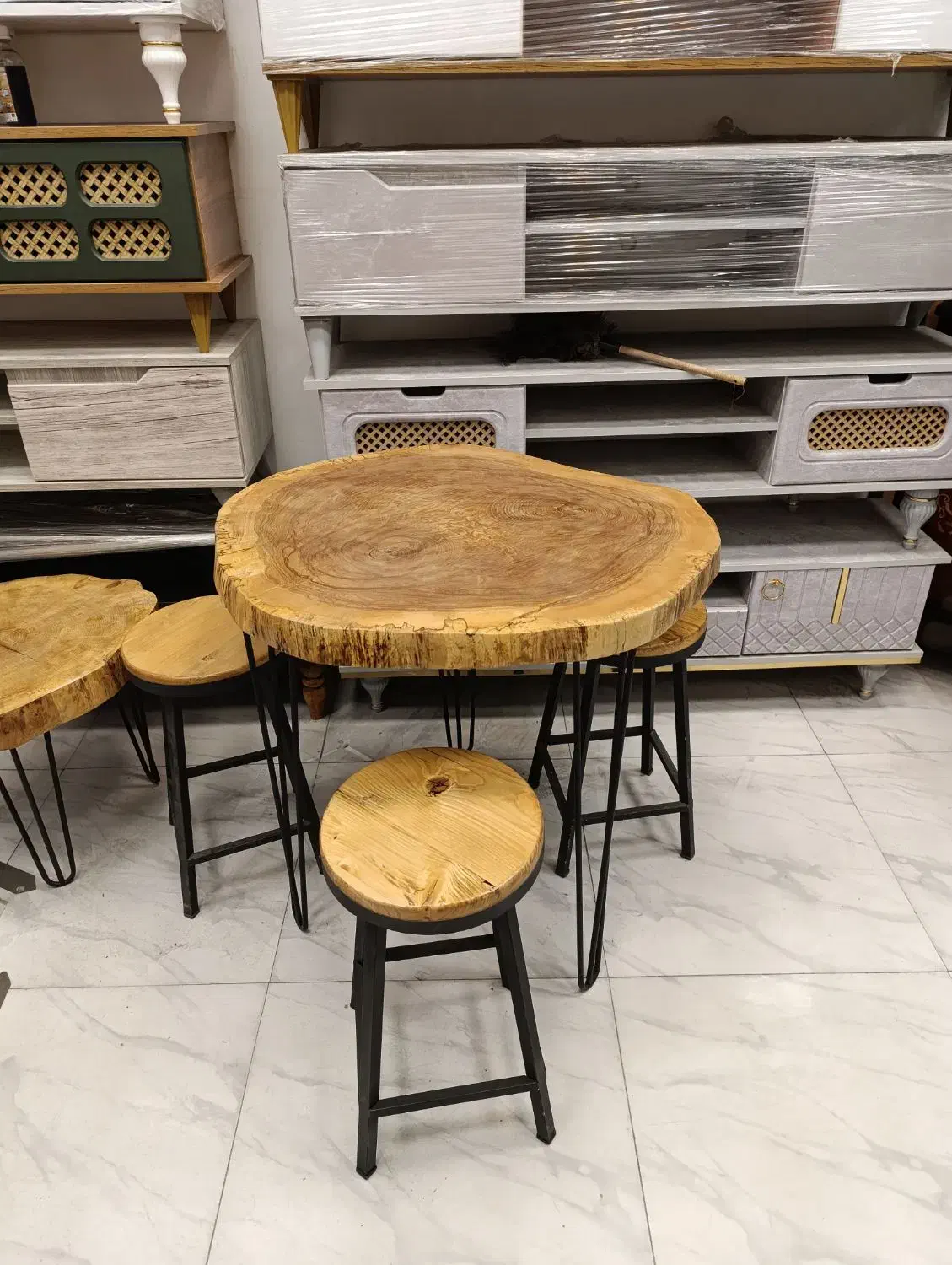 میز نهارخوری روستیک / میز و صندلی /|میز و صندلی غذاخوری|رشت, منظریه|دیوار