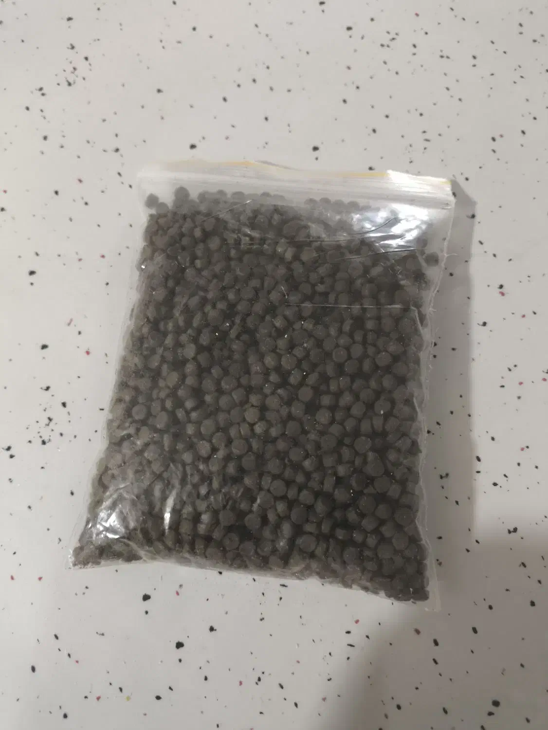 مکمل درجه یک حلزون|لوازم جانبی حیوانات|شیراز, شهرک گلدشت حافظ‎|دیوار