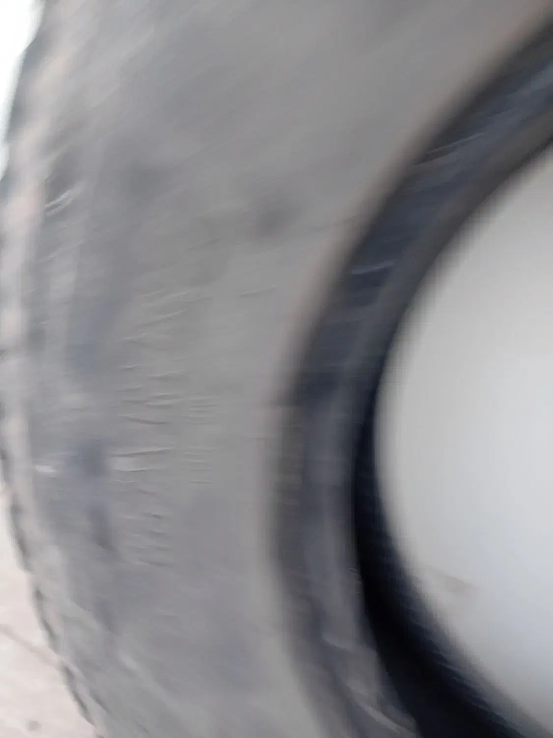 لاستیک پژو نو و مزدا وانت|قطعات یدکی و لوازم جانبی|کاشان, درب جوشقان|دیوار