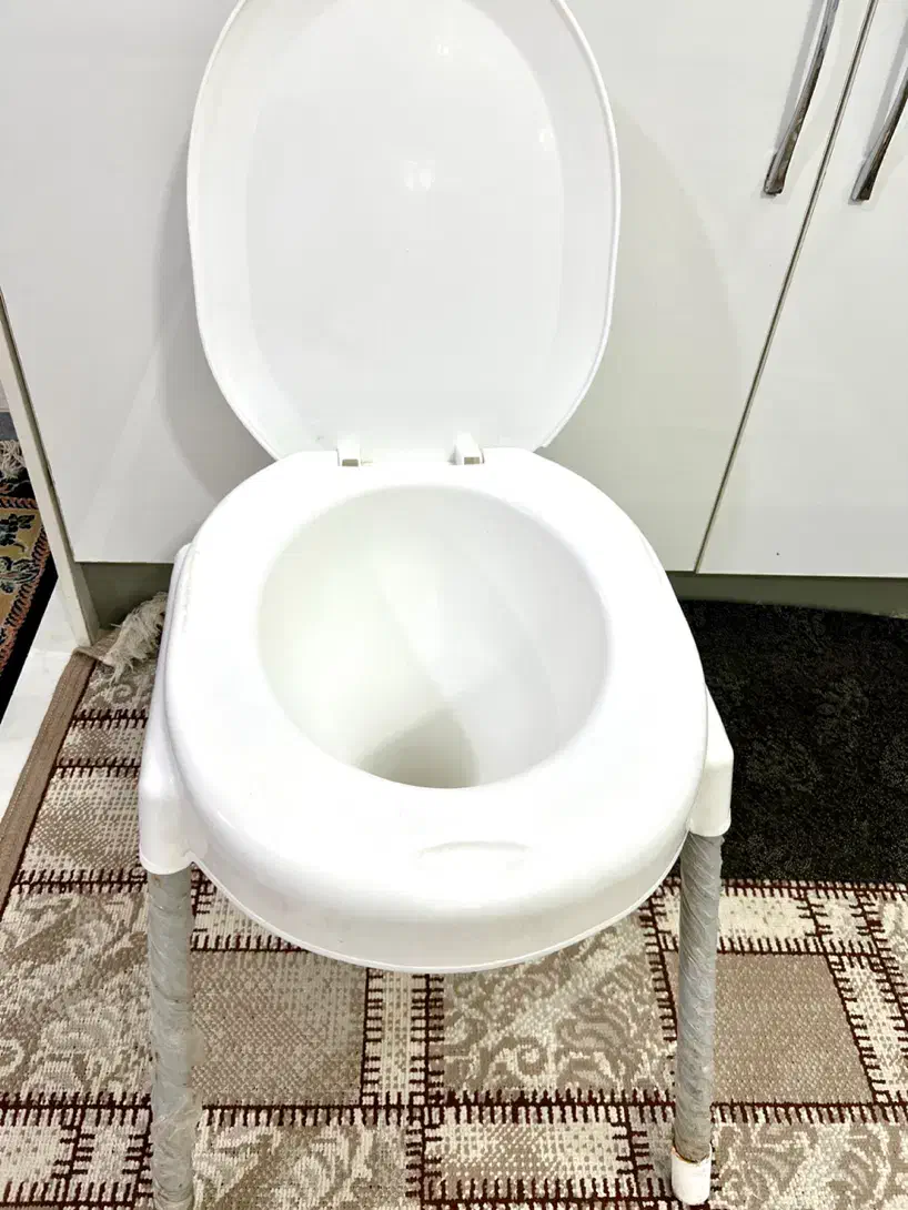 توالت فرنگی نوو|لوازم سرویس بهداشتی|اندیمشک, |دیوار