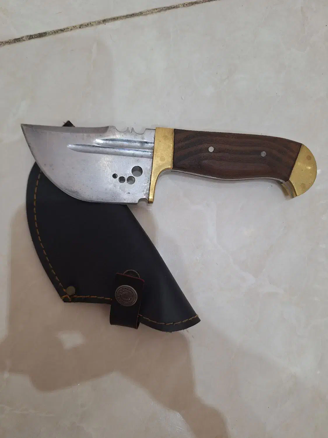 چاقو کلکسیونی|کلکسیون اشیاء عتیقه|قزوین, |دیوار