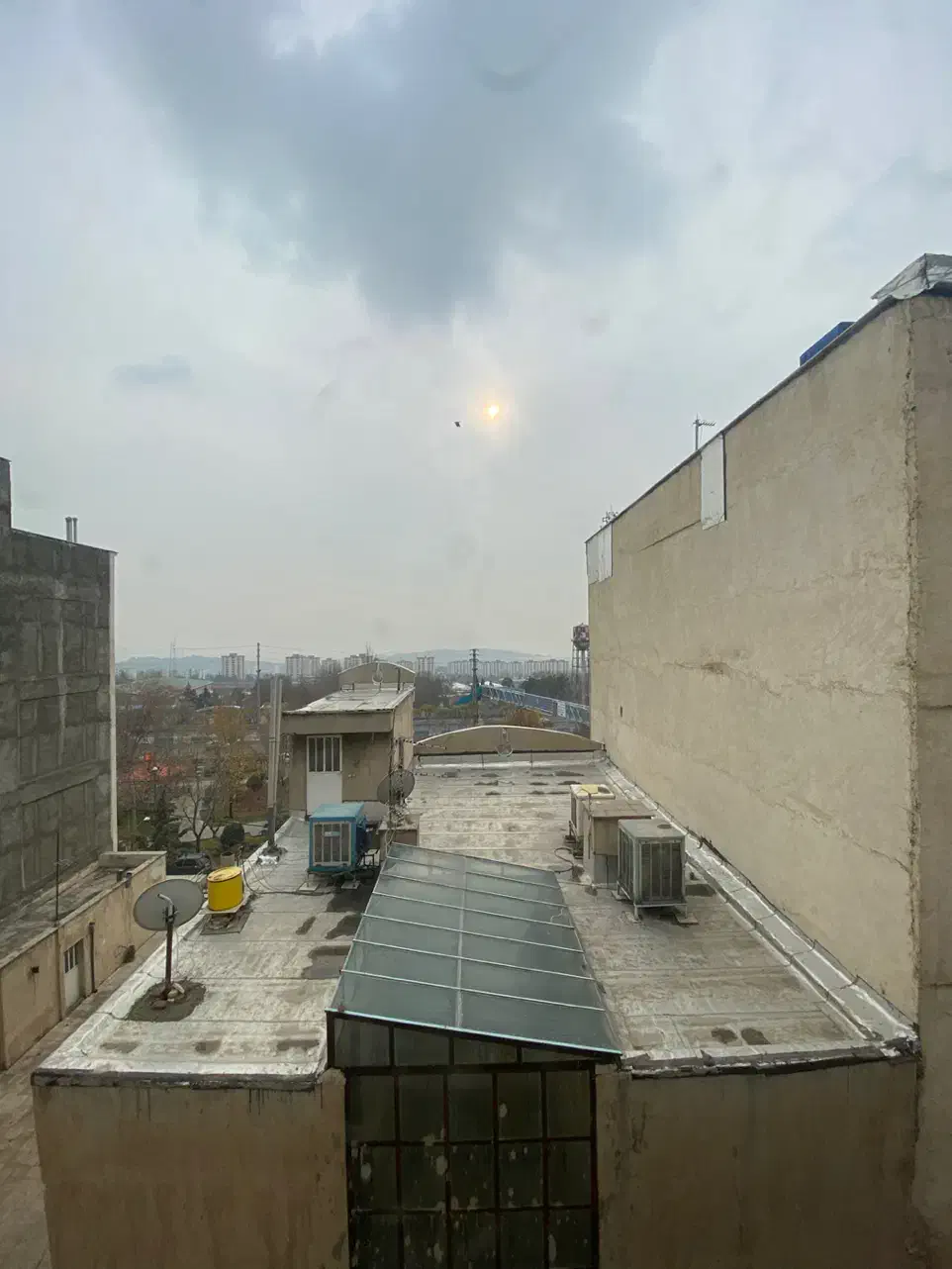 سه خواب/آفتابگیر/۱۵۰متر/قابل تمدید/ارتش شهرک ابوذر