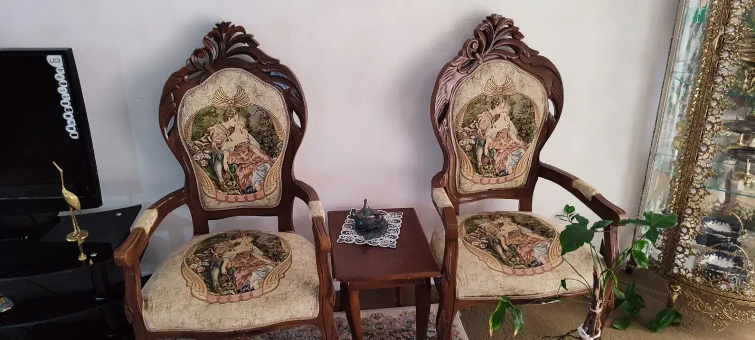 مبل ۹نفره سلطنتی|مبلمان خانگی و میز عسلی|رباط‌کریم, پرندک|دیوار