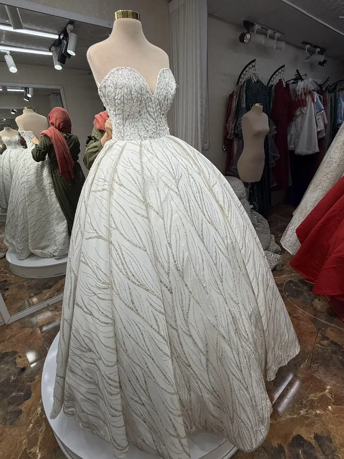 لباس عروس سفید|لباس|کازرون, |دیوار