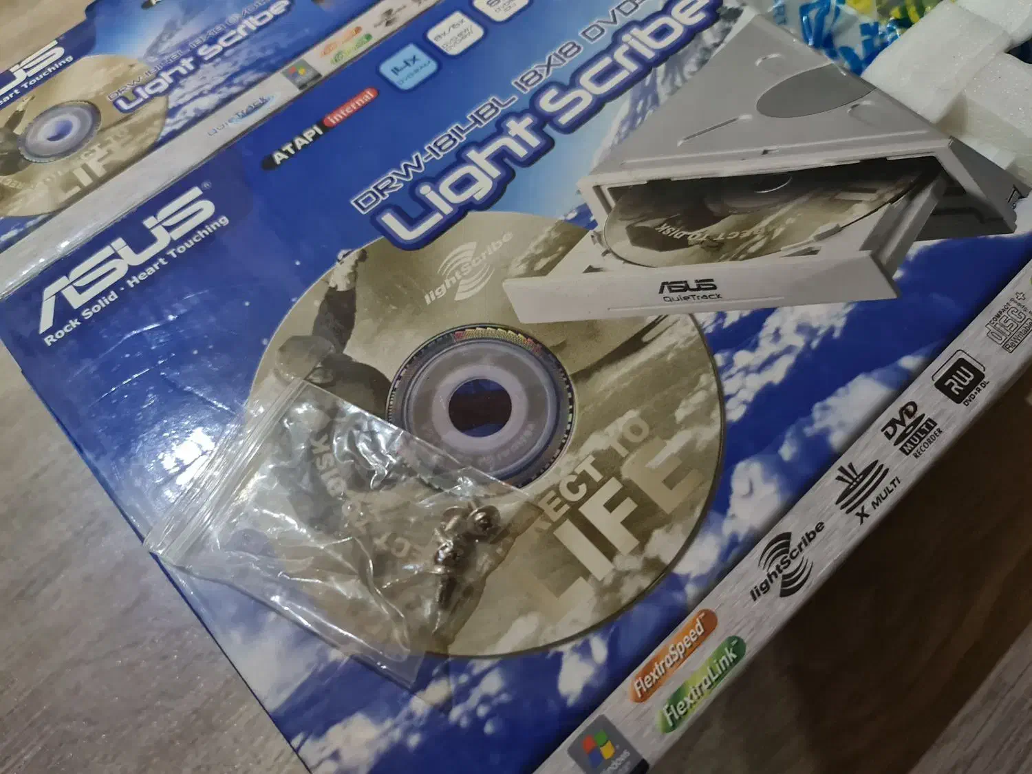 دی وی رایتر ایسوس لایت اسکریپت آکبند|قطعات و لوازم جانبی رایانه|تهران, آرژانتین|دیوار