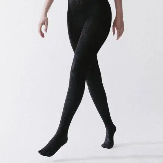 پوشاک زنانه|لباس|شیراز, شاهچراغ|دیوار