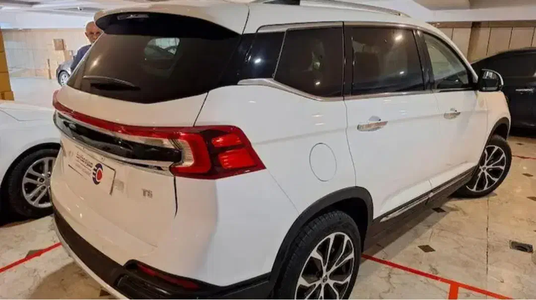 فردا موتور t5 فول امکانات صفر۴۰۴|خودرو سواری و وانت|تهران, شهران جنوبی|دیوار