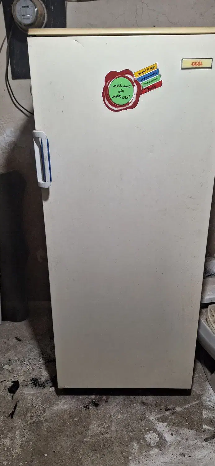 یخچال تلویزیون فرش جارو برقی(باضمانت)|یخچال و فریزر|اسلام‌شهر, شهرک سعیدیه|دیوار