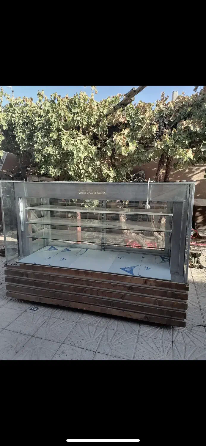 یخچال مکعبی چوبی|فروشگاه و مغازه|ماهان, |دیوار